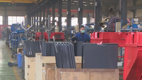 旌陽有家農(nóng)機廠產(chǎn)品遠銷全球 今年首批60臺套聯(lián)合收割機啟運伊朗